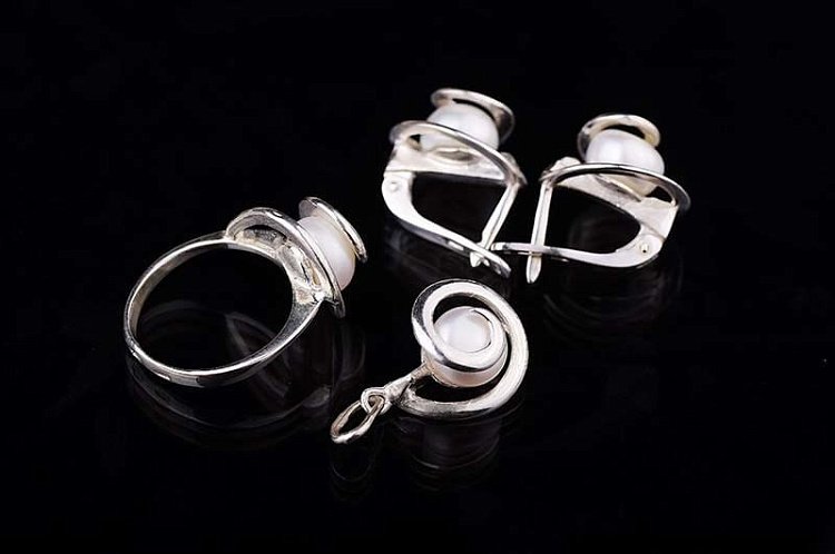 Набір (культивовані прісноводні перли) 11781н від ювелірного магазину Онікс - 1