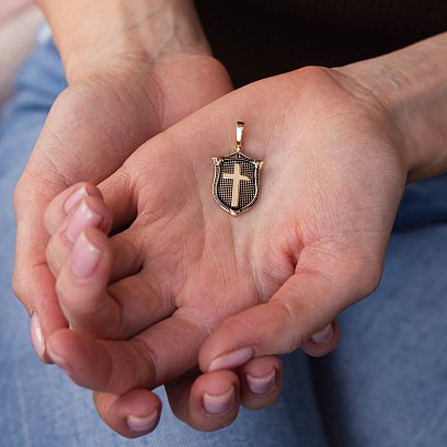 Золота підвіска "Щит з хрестом" (чорніння) п03660 №2