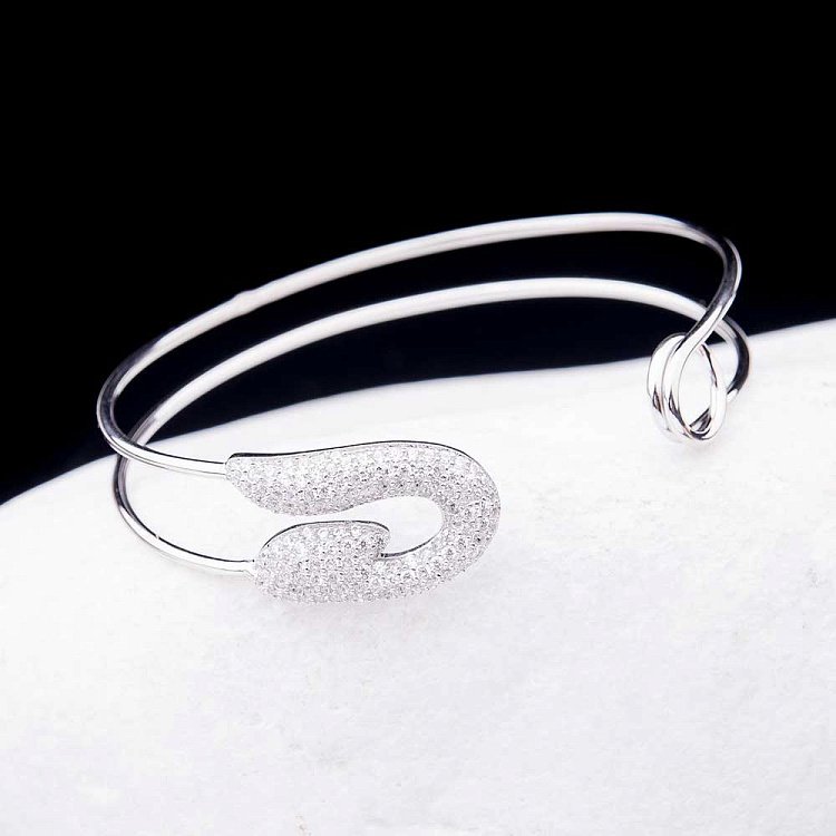 Срібний браслет "Булавка" з фіанітами 14976 від ювелірного магазину Онікс - 3