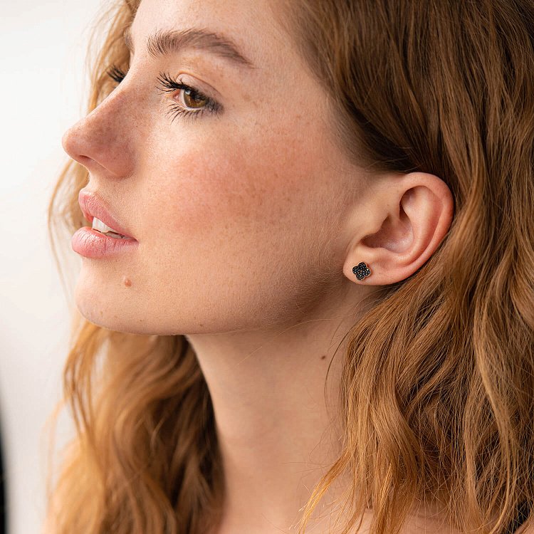 Золоті сережки - пусети "Конюшина" (чорні фіаніти) с07888 від ювелірного магазину Онікс - 7