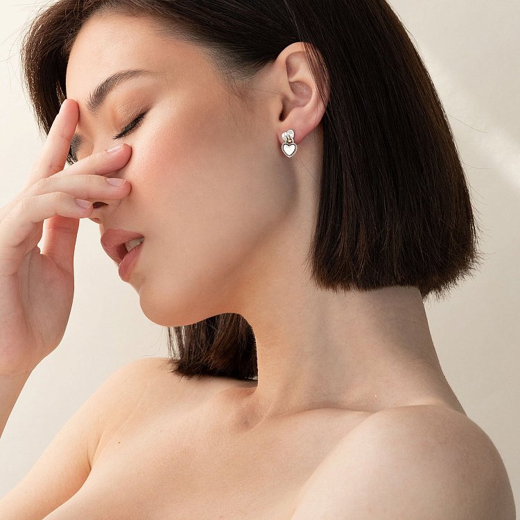 Срібні сережки - пусети "Замочок - серце" 123046 від ювелірного магазину Онікс - 1