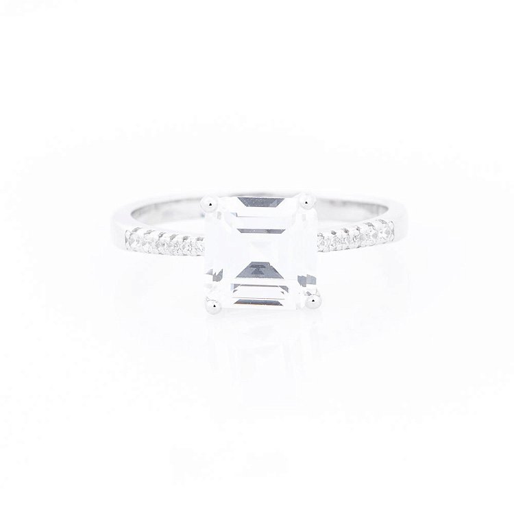 Срібна заручальна каблучка з фіанітами 111936 від ювелірного магазину Онікс - 2