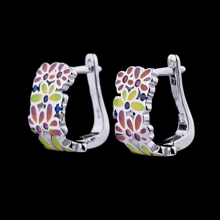 Серебряные серьги с фианитами и эмалью 122001 от ювелирного магазина Оникс