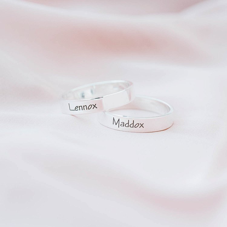 Серебряное кольцо с гравировкой 112565 от ювелирного магазина Оникс - 4