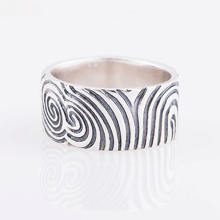 Срібна каблучка 11687 - 2 Срібна каблучка 11687 від ювелірного магазину Онікс - 2