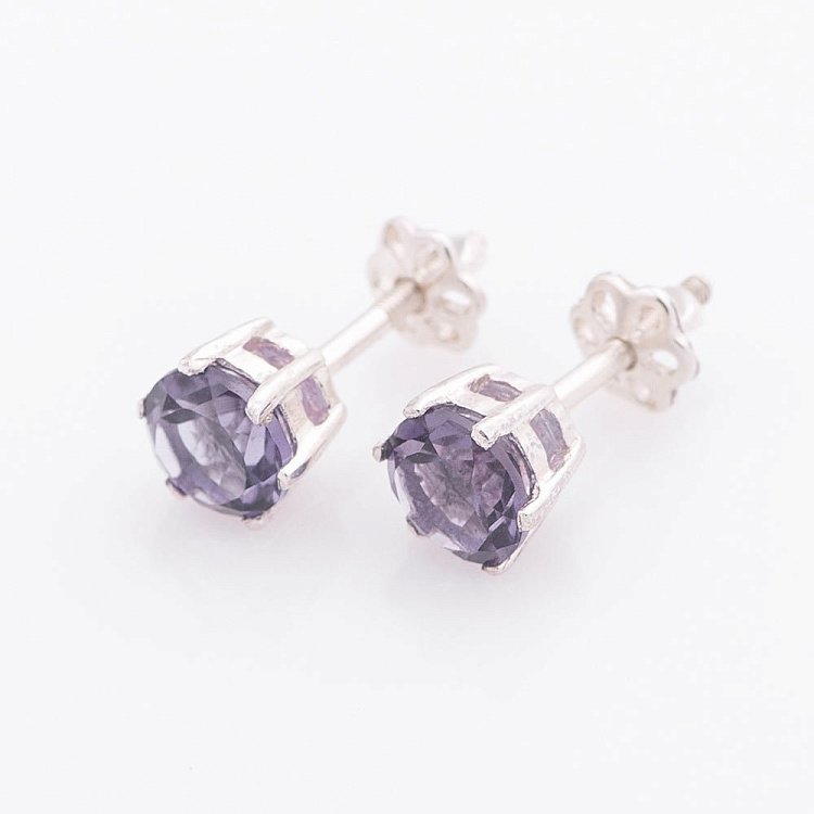 Срібні сережки-пусети з аметистом 6 мм 121985 від ювелірного магазину Онікс - 1