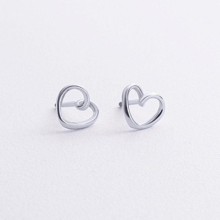 Сережки - пусети "Сердечки" у білому золоті с09264 від ювелірного магазину Онікс