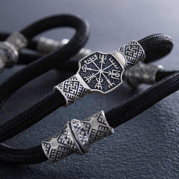 Шелковый шнурок "Вегвизир. Сварга" с серебряными вставками 985 от ювелирного магазина Оникс - 3