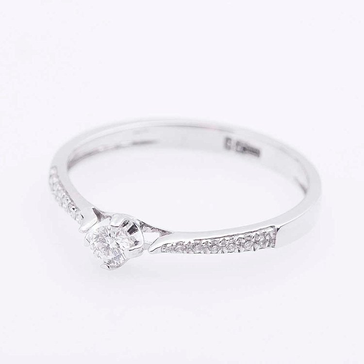 Золота каблучка з білими діамантами кб03040 від ювелірного магазину Онікс - 1