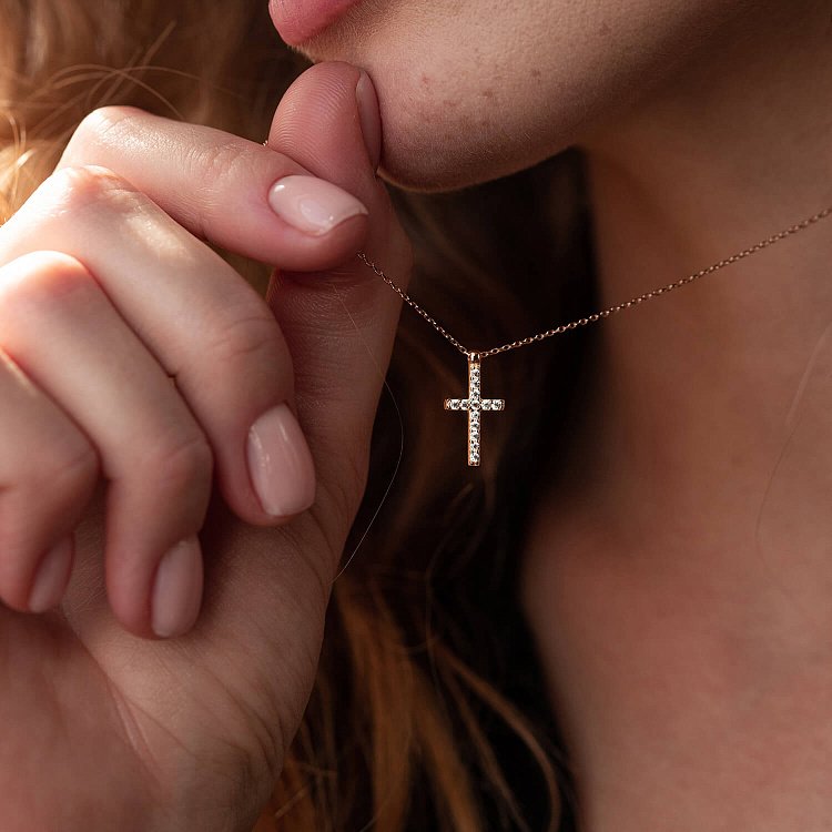 Колье "Крестик" в красном золоте (фианиты) кол02319 от ювелирного магазина Оникс - 3