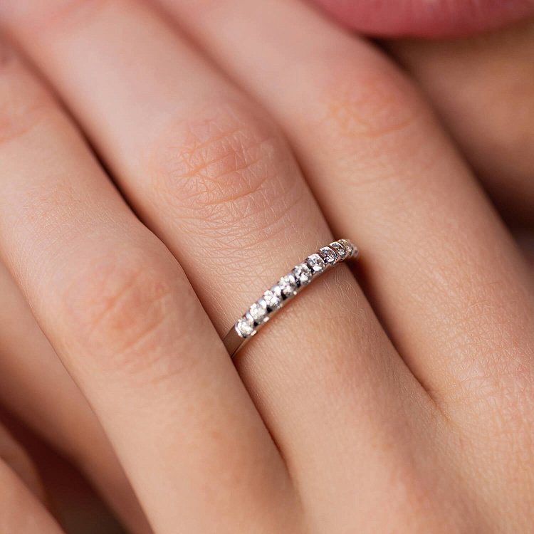 Каблучка в білому золоті з діамантами кб0486ca від ювелірного магазину Онікс - 3