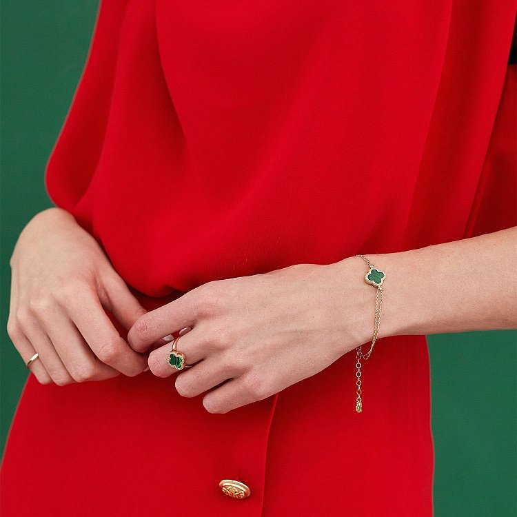 Браслет "Конюшина" в жовтому золоті (малахіт) б04558 від ювелірного магазину Онікс - 1