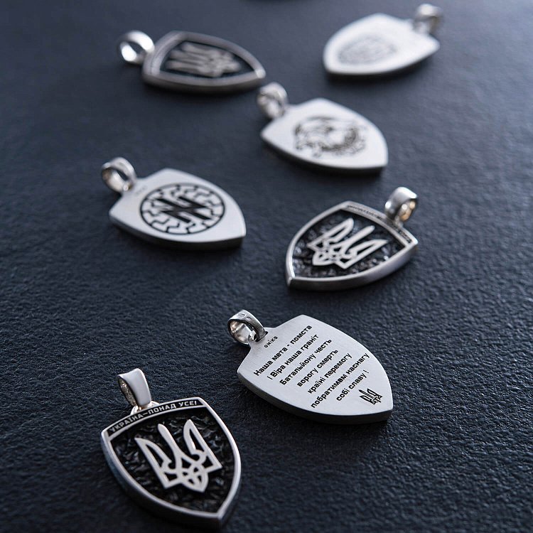 Серебряный кулон "Герб України - Тризуб. Україна понад усе. Индивидуальная гравировка" 133133 от ювелирного магазина Оникс - 31