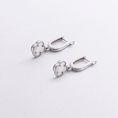 Срібні сережки "Конюшина" з перламутром 123246 №3