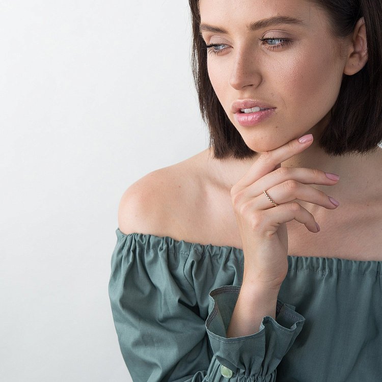 Золотий перстень "Кульки" к06050 від ювелірного магазину Онікс - 5