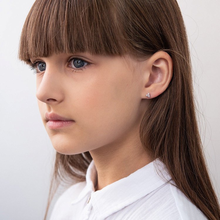 Золоті сережки - пусети "Трикутники" з фіанітами с02411 від ювелірного магазину Онікс - 2