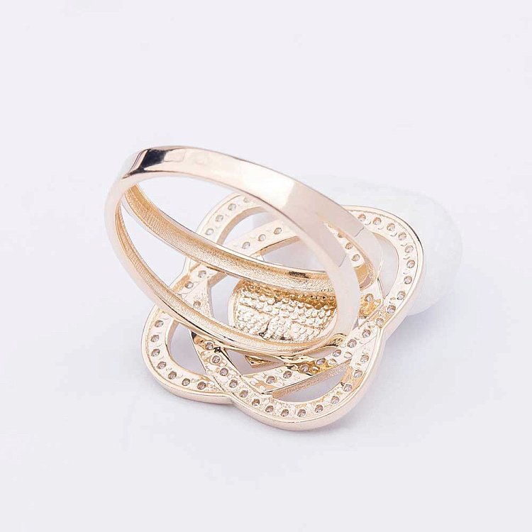 Золотое кольцо с фианитами к04741 от ювелирного магазина Оникс - 2