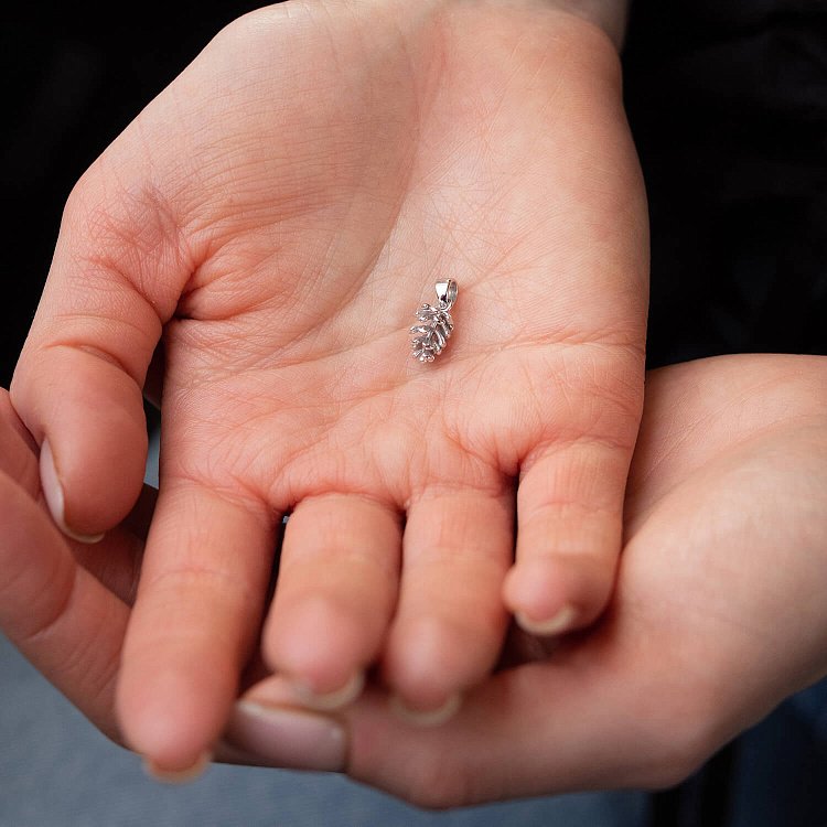 Кулон "Шишка" у білому золоті п03771 від ювелірного магазину Онікс - 3