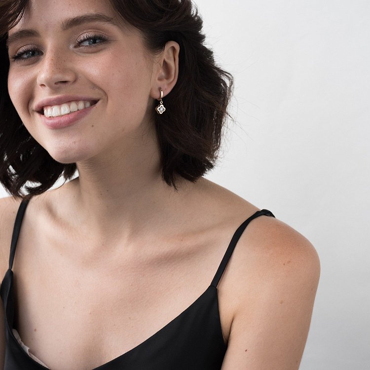 Золоті сережки "Конюшина" з фіанітом с04860 від ювелірного магазину Онікс - 3