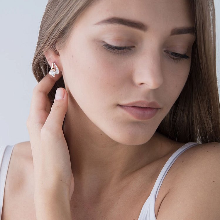 Золоті сережки з фіанітами с03854 від ювелірного магазину Онікс - 5