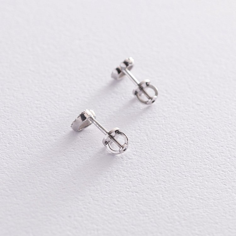 Золотые серьги - пусеты "Сердечки" с бриллиантами 102-10028b от ювелирного магазина Оникс - 2