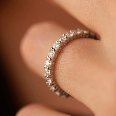 Кольцо с дорожкой бриллиантов (белое золото) 223351121 №5