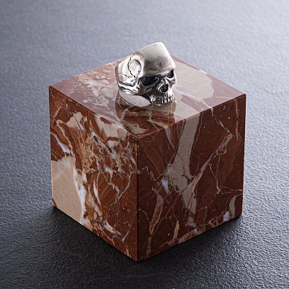 Серебряное кольцо с черепом (чернение) 112192 №10