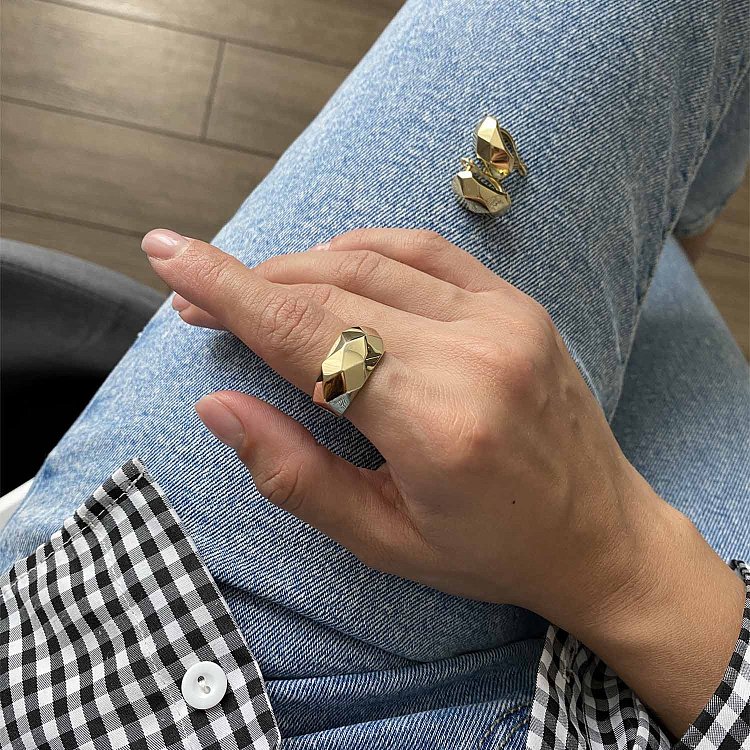 Кольцо "Совершенство" в желтом золоте к06535 от ювелирного магазина Оникс - 4