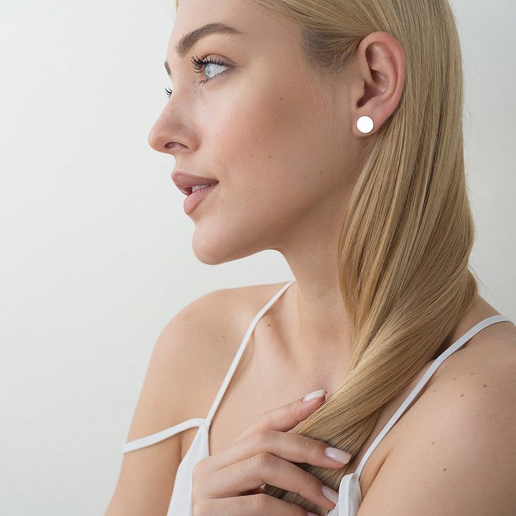 Золотые серьги-пусеты "Кружочки" с05679 от ювелирного магазина Оникс