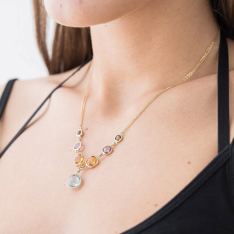 Колье золотое с натуральными камнями кол00530 от ювелирного магазина Оникс