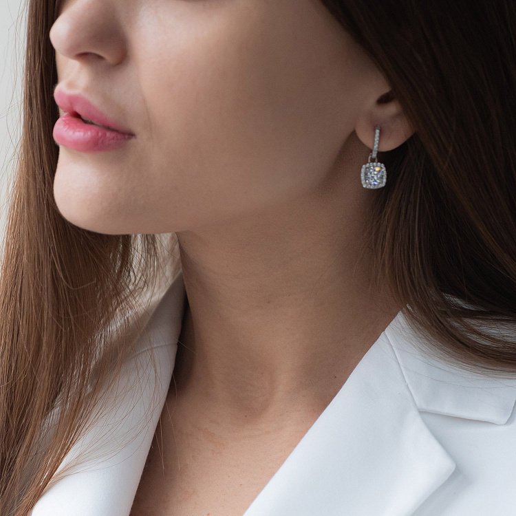 Серебряные серьги с белыми фианитами 122923 от ювелирного магазина Оникс - 5