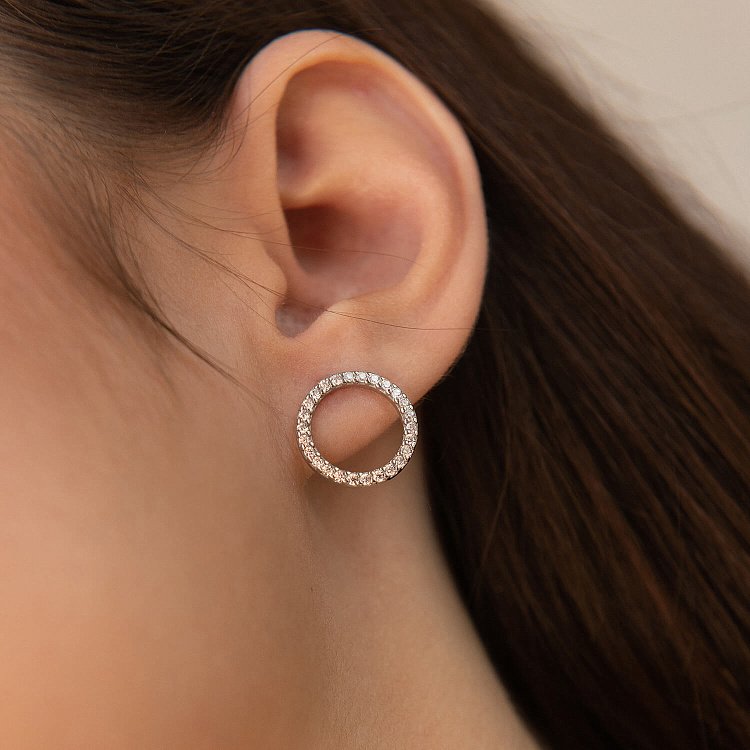 Срібні сережки - пусети "Кругообіг" (білі фіаніти) 064510б від ювелірного магазину Онікс - 6