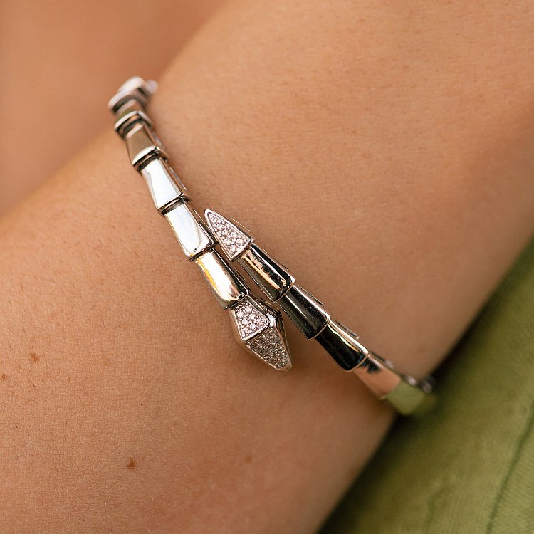 Жорсткий браслет "Змія" у білому золоті (фіаніти) б05218 від ювелірного магазину Онікс - 8