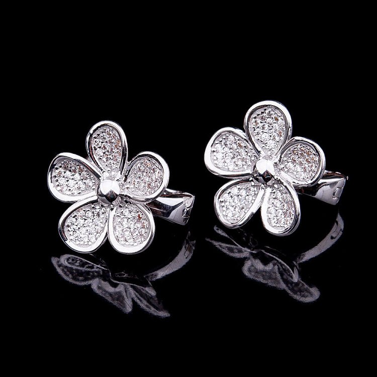 Золоті сережки "Квіточка" з фіанітами с03129 від ювелірного магазину Онікс - 1