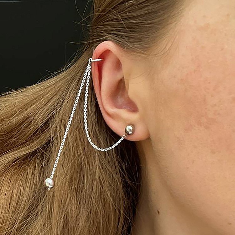 Асимметричные серьги - пусеты "Шарики" в серебре (серьга - каффа) 902-01400 от ювелирного магазина Оникс - 9