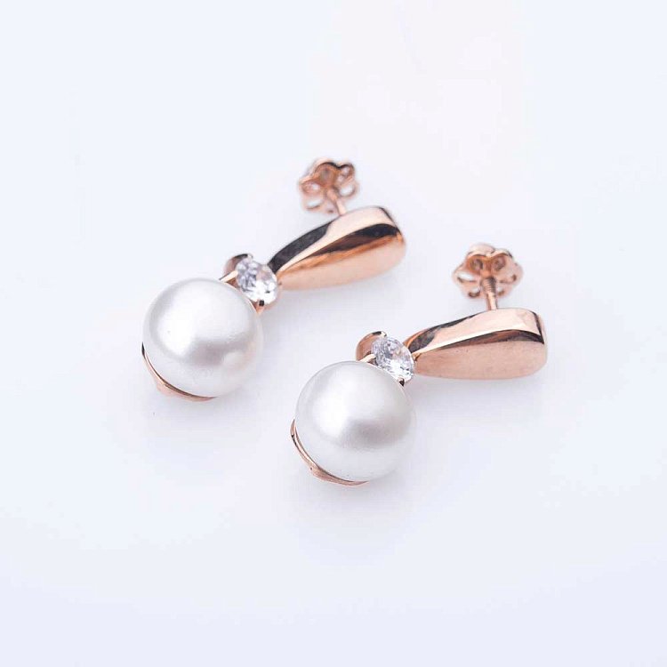 Золотые серьги (культ. пресн. жемчуг,фианиты) с02242 от ювелирного магазина Оникс - 1