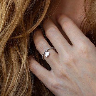 Шариковое золотое кольцо "Сердечко" с перламутром к07952 №4