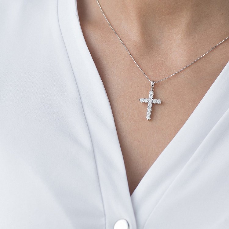 Золотой крестик (бриллиант) пб0203mr от ювелирного магазина Оникс