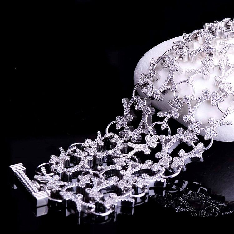 Серебряный браслет с фианитами (родий) 14811 от ювелирного магазина Оникс