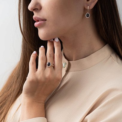 Золотое кольцо с пиропом (гранатом) и фианитами к02122п №2