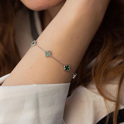 Браслет "Клевер" с малахитом mini (белое золото) б05250 №5