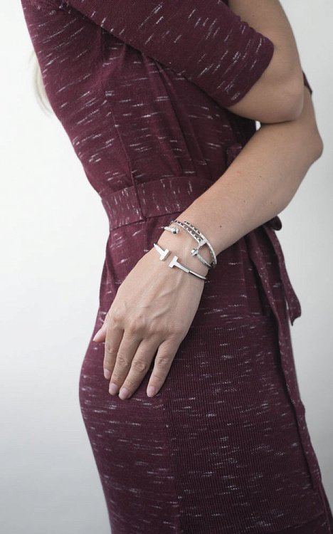 Серебряный браслет "Гвоздь" с фианитами 141150 от ювелирного магазина Оникс - 2