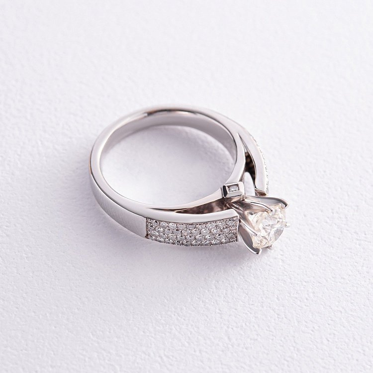 Помолвочное кольцо в белом золоте с бриллиантами к770 от ювелирного магазина Оникс - 3