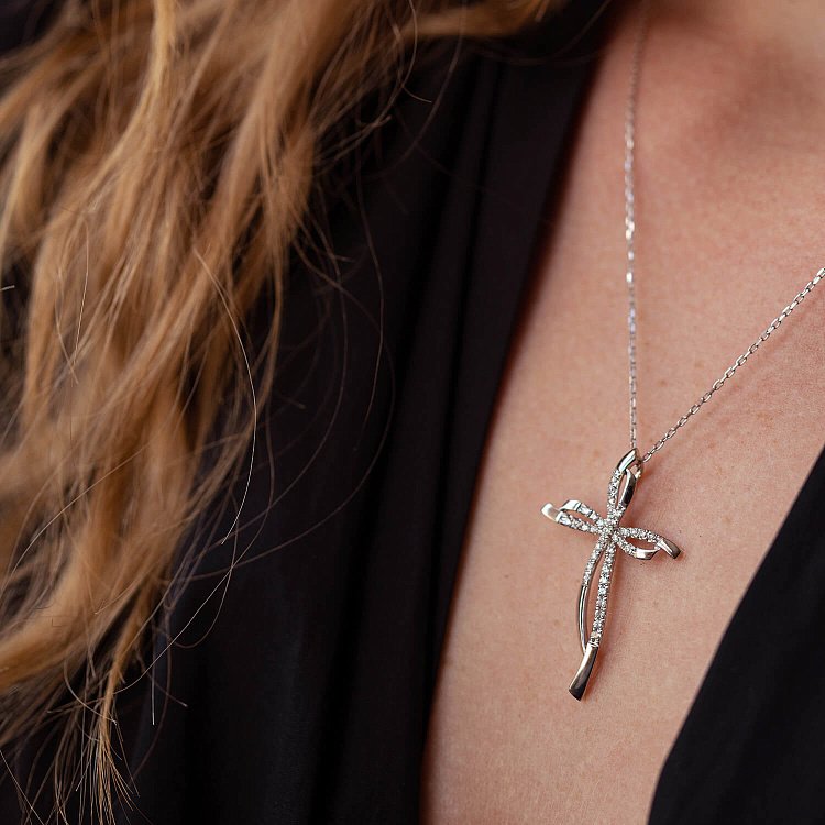 Золотой крестик с бриллиантами п210А1 - 3 Золотой крестик с бриллиантами п210А1 от ювелирного магазина Оникс - 3