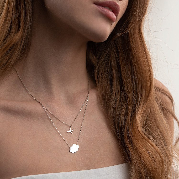 Колье "Полет над облаками" в белом золоте (возможна гравировка) кол01931 от ювелирного магазина Оникс - 1