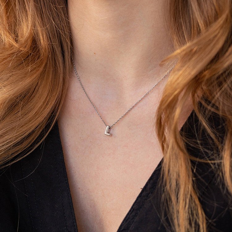 Срібне кольє з літерою "L" 1105 L від ювелірного магазину Онікс - 3