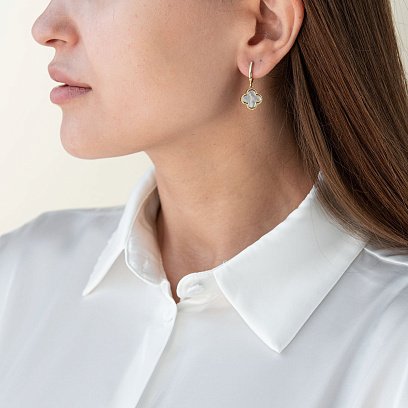 Сережки "Конюшина" в жовтому золоті (перламутр) с07552 №2