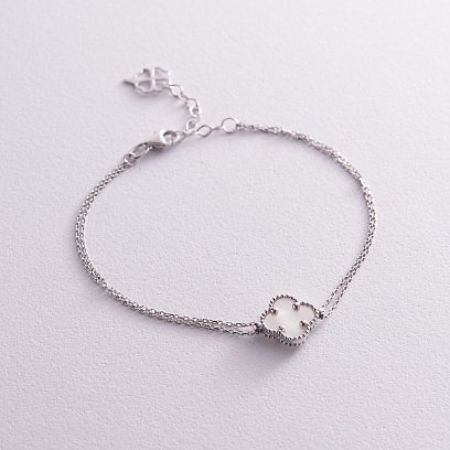 Браслет "Конюшина" з білого золота (перламутр) б04907