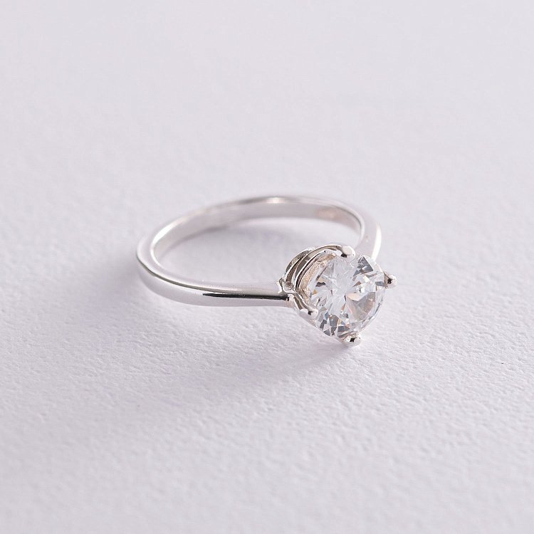 Срібна каблучка з фіанітом 111900 від ювелірного магазину Онікс