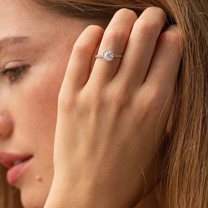 Заручальна золотя каблучка з діамантами 241831121 №4